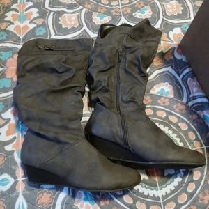 Womens boots